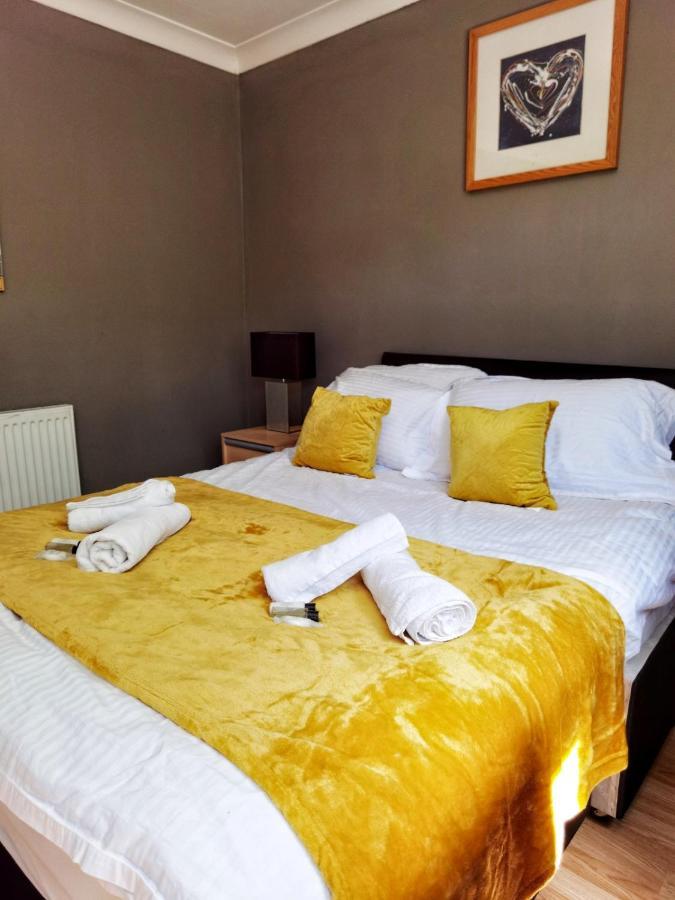 Fourth Avenue, Lovely Bungalow Available For Guests And Contractors Parking Wifi Nottingham Extérieur photo