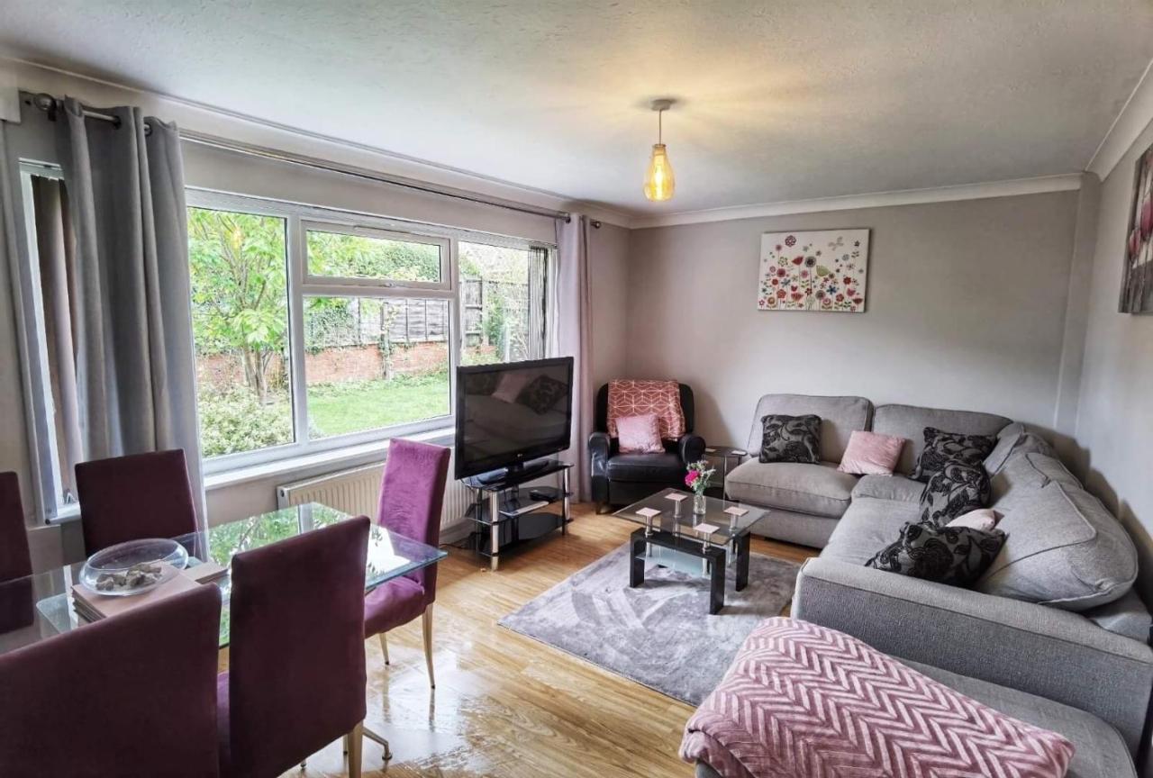 Fourth Avenue, Lovely Bungalow Available For Guests And Contractors Parking Wifi Nottingham Extérieur photo