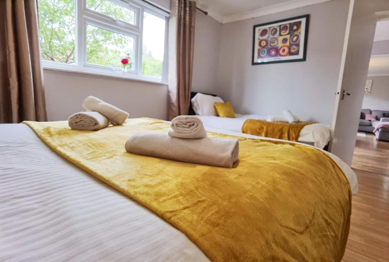 Fourth Avenue, Lovely Bungalow Available For Guests And Contractors Parking Wifi Nottingham Extérieur photo