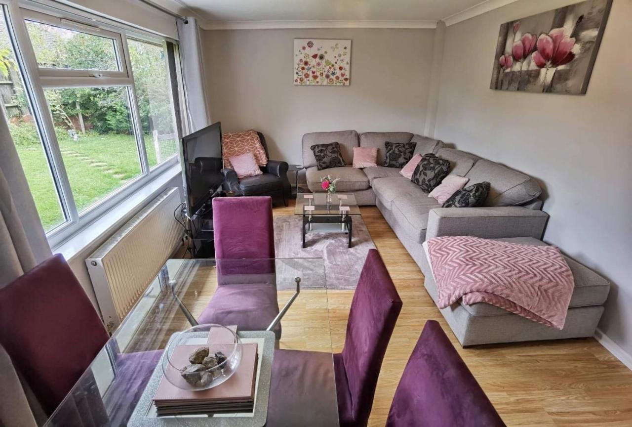 Fourth Avenue, Lovely Bungalow Available For Guests And Contractors Parking Wifi Nottingham Extérieur photo